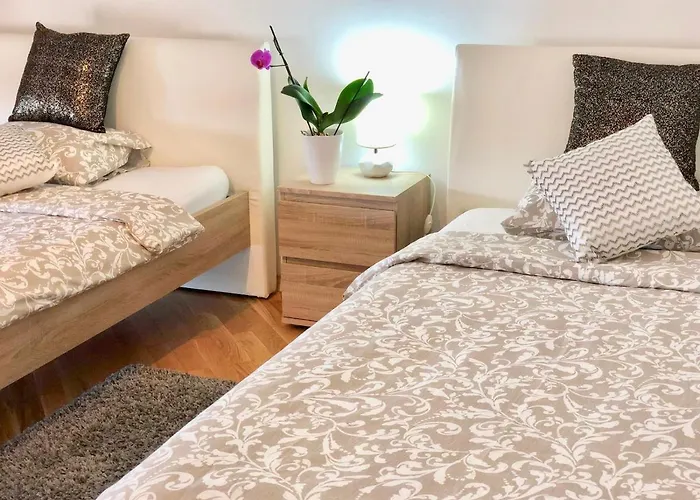 Apartments Corina